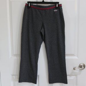 Nike Cropped Yoga Pants